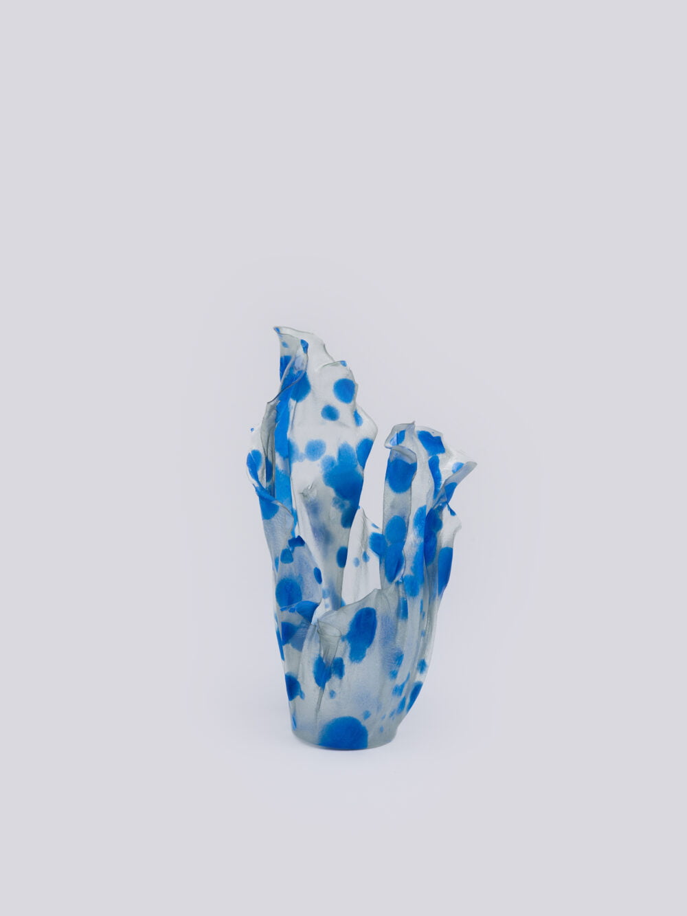 Vasija AB01 Azul Traslúcido Manchas Azules A (S) por Margarita Talep